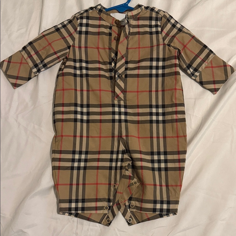 Burberry Kids Bodysuit in Tan and Red Check